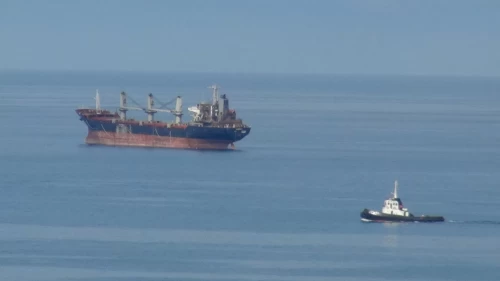 Dron saldırısına uğrayan gemi Giresun açıklarına sürüklendi