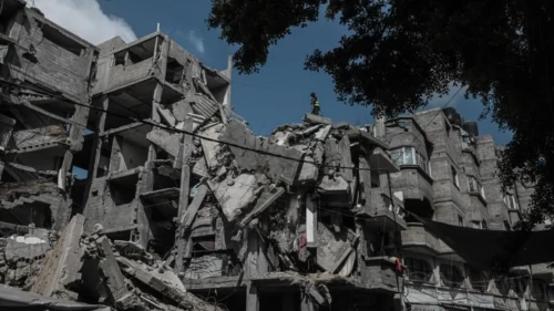 İsrail’in Gazze saldırılarında BM deposu hasar gördü