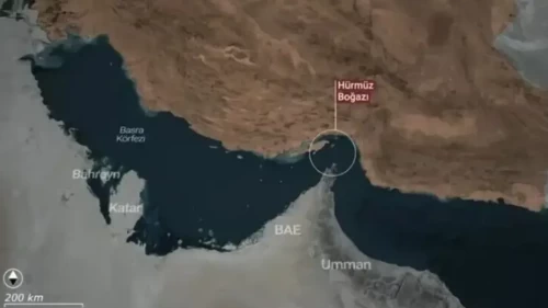 İngiltere Deniz Ticaret Operasyonları: Hürmüz Boğazı'nda bir tanker saldırıya uğradı