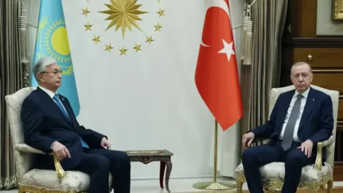 Cumhurbaşkanı Erdoğan ve Tokayev heyetler arası görüşmeye başkanlık etti