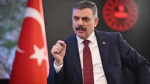 Bakan Çiftçi'den sel bölgelerine ilişkin mesaj: “Devlet-millet el ele, omuz omuza çalışıyoruz”