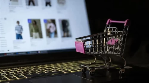Alışveriş tutkunları bu tarihleri bekliyor