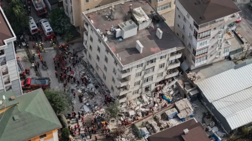 Maltepe’de çöken binaya ilişkin dikkat çeken tespit: 'Bu bina en az yüzde 50 büyütülmüştür'