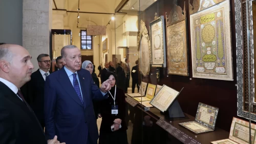 Cumhurbaşkanı Erdoğan, Topkapı Sarayı Darphane-i Amire Müzeleri'ni gezdi
