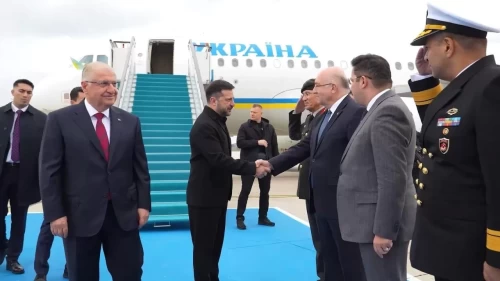 Cumhurbaşkanı Erdoğan ve Zelenskiy Dolmabahçe'de bir araya geldi