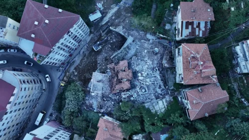 Zonguldak’ta bina çökmesi soruşturması: 3 şüpheli tutuklandı