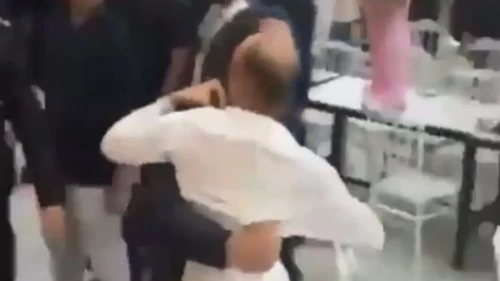 Sandık başında tansiyon yükseldi! YENİ Parti'liler birbirine girdi