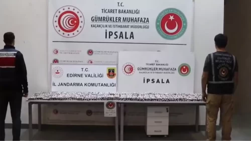 Edirne İpsala Sınır Kapısı’nda 17 bin 121 uyuşturucu hap ele geçirildi