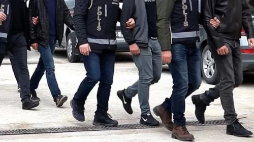İzmir merkezli 4 ilde yasa dışı bahis operasyonu: 32 gözaltı