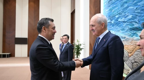 TBMM Başkanı Numan Kurtulmuş, Kırgızistan Cumhurbaşkanı Caparov ile görüştü
