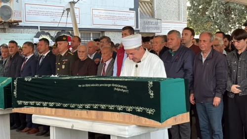 KKTC'deki gemi kazasında hayatını kaybeden Orhan Bekret toprağa verildi