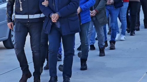 SMS ile yasa dışı bahis vurgunu yapan çete çökertildi!