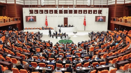 Meclis'te yoğun hafta! Kızılay ve fon düzenlemesi gündemde