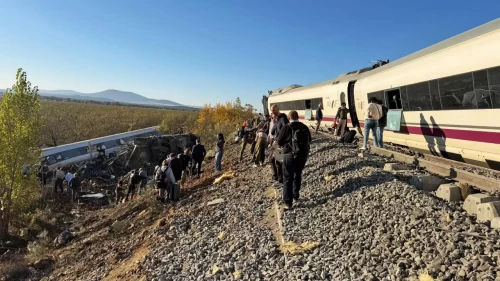 İspanya’daki tren faciasında can kaybı artıyor!