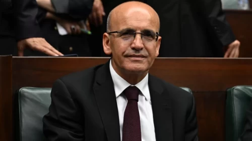 Bakan Şimşek: 'Dış ticaret açığındaki artış daha sınırlı kaldı'