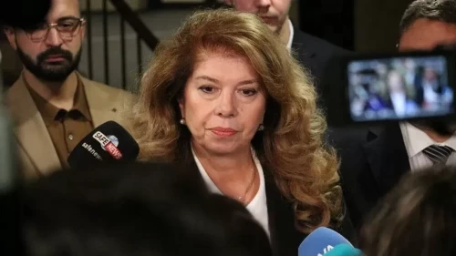 Bulgaristan'da cumhurbaşkanlığı seçimleri ikinci tura taşındı: Yotova ve Valchev önde!