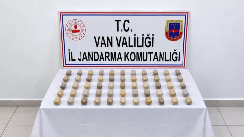 Van’da uyuşturucu sevkiyatı hastanede ortaya çıktı