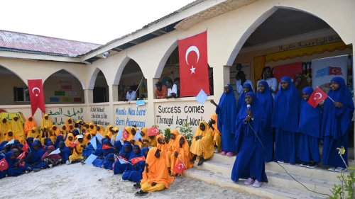 Türk Silahlı Kuvvetleri'nden Somali'de eğitime destek!
