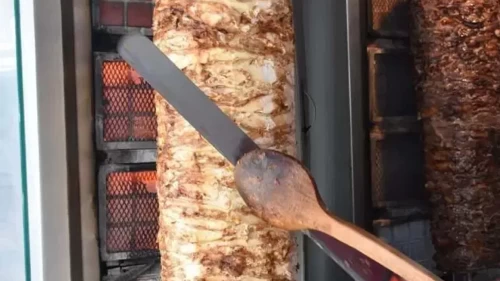 Esenyurt'ta tavuk döner alarmı!