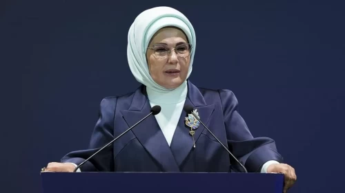 Emine Erdoğan’dan anlamlı Dünya Yaşlılar Günü mesajı