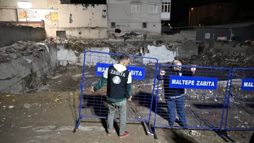 5 kişinin can verdiği binada enkaz çalışmaları tamamlandı