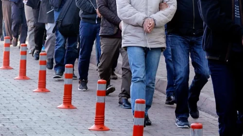 22 ilde siber suç operasyonu: 327 şüpheli yakalandı, 137’si tutuklandı
