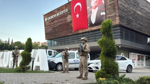 Adana’da Çukurova Belediyesi’ne jandarma operasyonu: Çok sayıda gözaltı kararı
