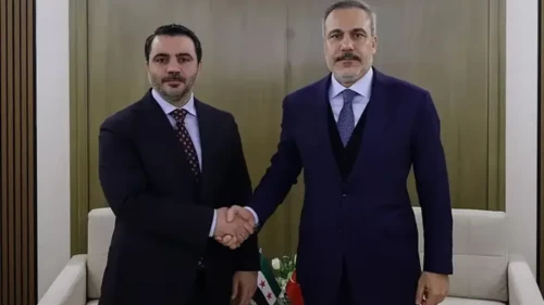 Bakan Fidan Suriye Dışişleri Bakanı Şeybani ile bir araya geldi