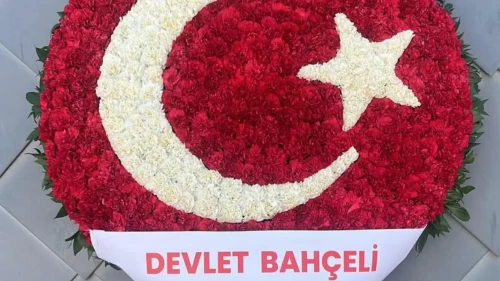 MHP Lideri Bahçeli'den TFF Başkanı Hacıosmanoğlu'na anlamlı destek