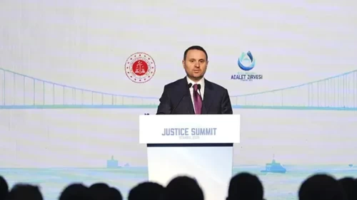 Bakan Gürlek'ten Filistinli mevkidaşının zirveye katılamamasına tepki: Son derece kaygı verici
