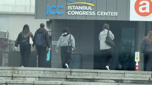 İstanbul’daki konserde korkunç olay!