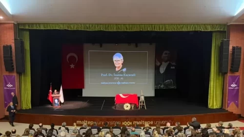 Usta felsefeci İoanna Kuçuradi'ye son veda!