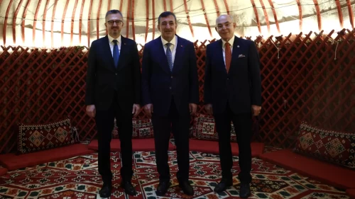 MHP'li Karakaya'dan Türk dünyası çağrısı: 'Tarihimiz bir, ülkümüz bir, istikbalimiz bir'