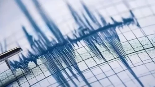 Vanuatu’da 6,9 büyüklüğünde deprem: Peş peşe 3 sarsıntı daha yaşandı