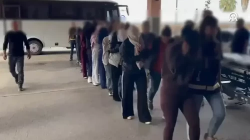 Osmaniye'de fuhuş operasyonu: 8 şüpheli tutuklandı