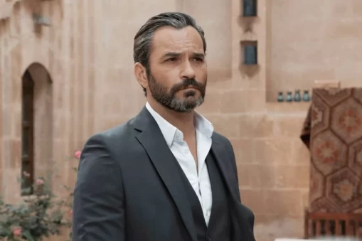 Bir Zamanlar İstanbul’un Celal’i Serdar Özer kimdir?