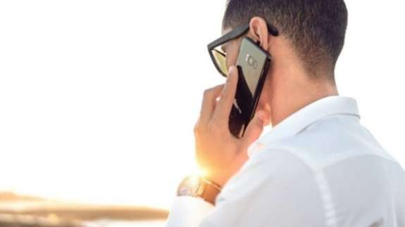 Konuşma rekoru kırdık: Türkiye'de cep telefonuyla kaç milyar dakika konuşulduğu açıklandı