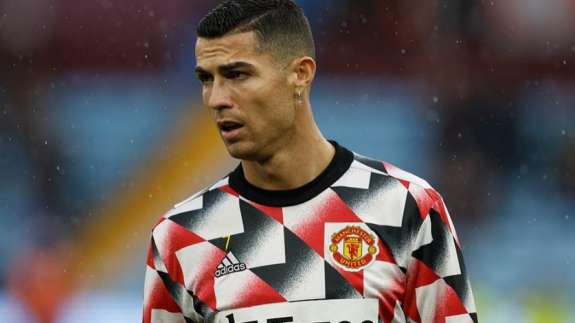 Ronaldo herkesi ters köşe yaptı! Kariyerinin sonunda tarihi transfere imza atıyor…