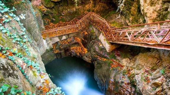 Cadı Kazanı'na Sahip Eşsiz Şelale: Samandere