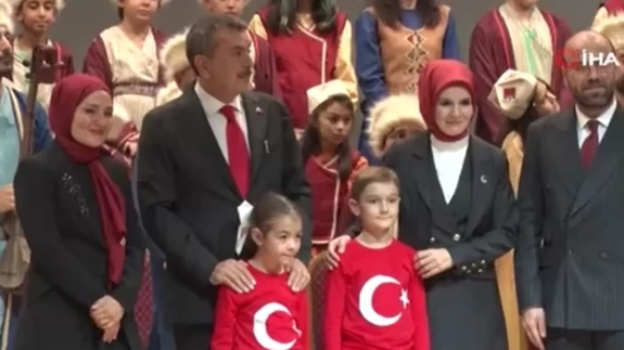 Bakan Tekin ve Bakan Göktaş, 29 Ekim Cumhuriyet Bayramı programına katıldı