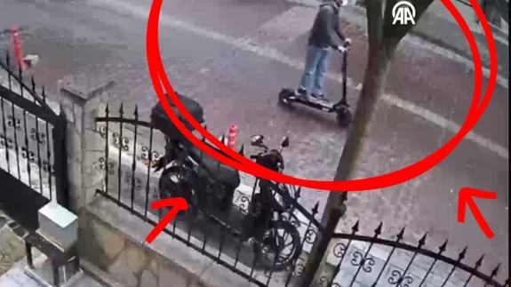 Avcılar’da ağabey cinayeti: Skuterle kaçan şüpheli tutuklandı