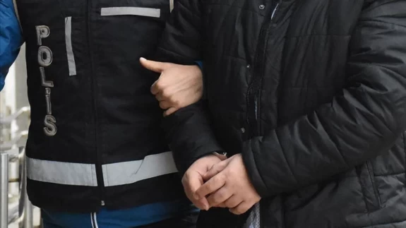 5 ilde nitelikli dolandırıcılık ve online kumar operasyonu: 16 tutuklama!