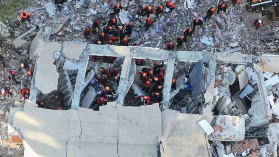 “Yeni yapıydı” dediler… 2012’de inşa edilen 7 katlı bina Gebze’de çöktü!