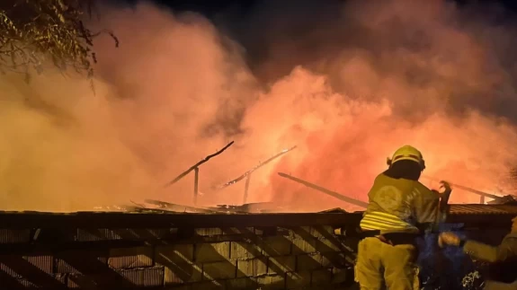 Tek katlı ev küle döndü