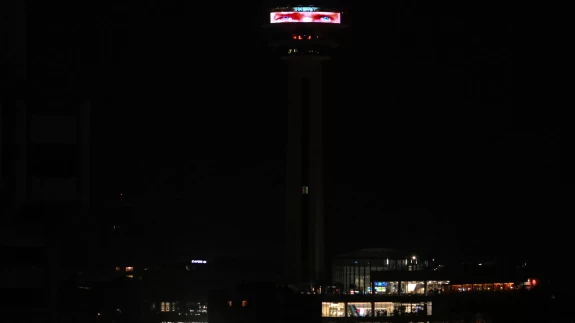 Atakule'ye "10 Kasım Atatürk'ü Anma Günü"ne özel yansıma