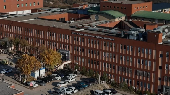 Bolu’da üniversite yemekhanesinde zehirlenme şoku!