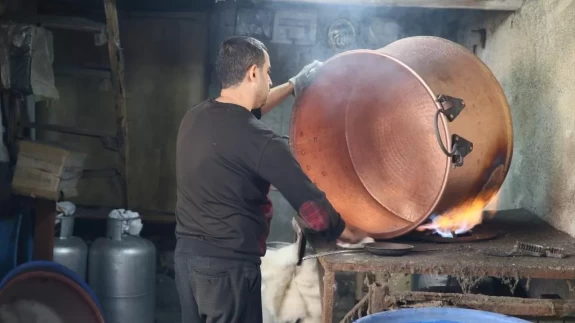 Bakırcılığın Kahramanmaraş'taki son temsilcileri mesleği yaşatmaya çalışıyor