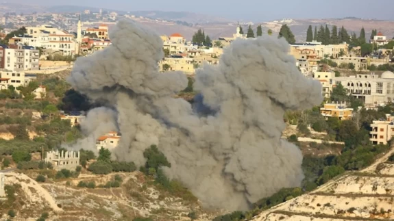 İsrail, Lübnan'ın güneyine hava saldırısı düzenledi