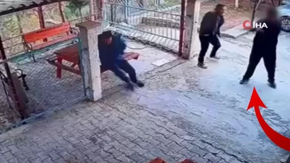 Eğitim yuvasında silahlı dehşet! 12 yaşındaki öğrenci müdürü vurdu