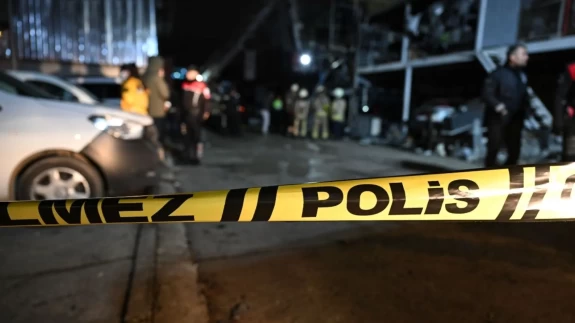 Başakşehir’de iş yerinde alevler yükseldi: Yangında 1 kişi öldü